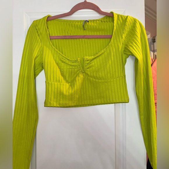 Green long sleeve crop top from Zara. Brand new. - Picture 2 of 2